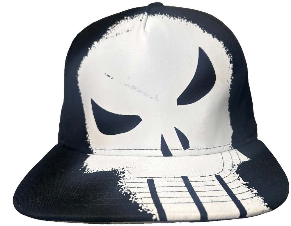 VTG Marvel Punisher Ball Cap Hat White Skull Snapback Black Camo RARE